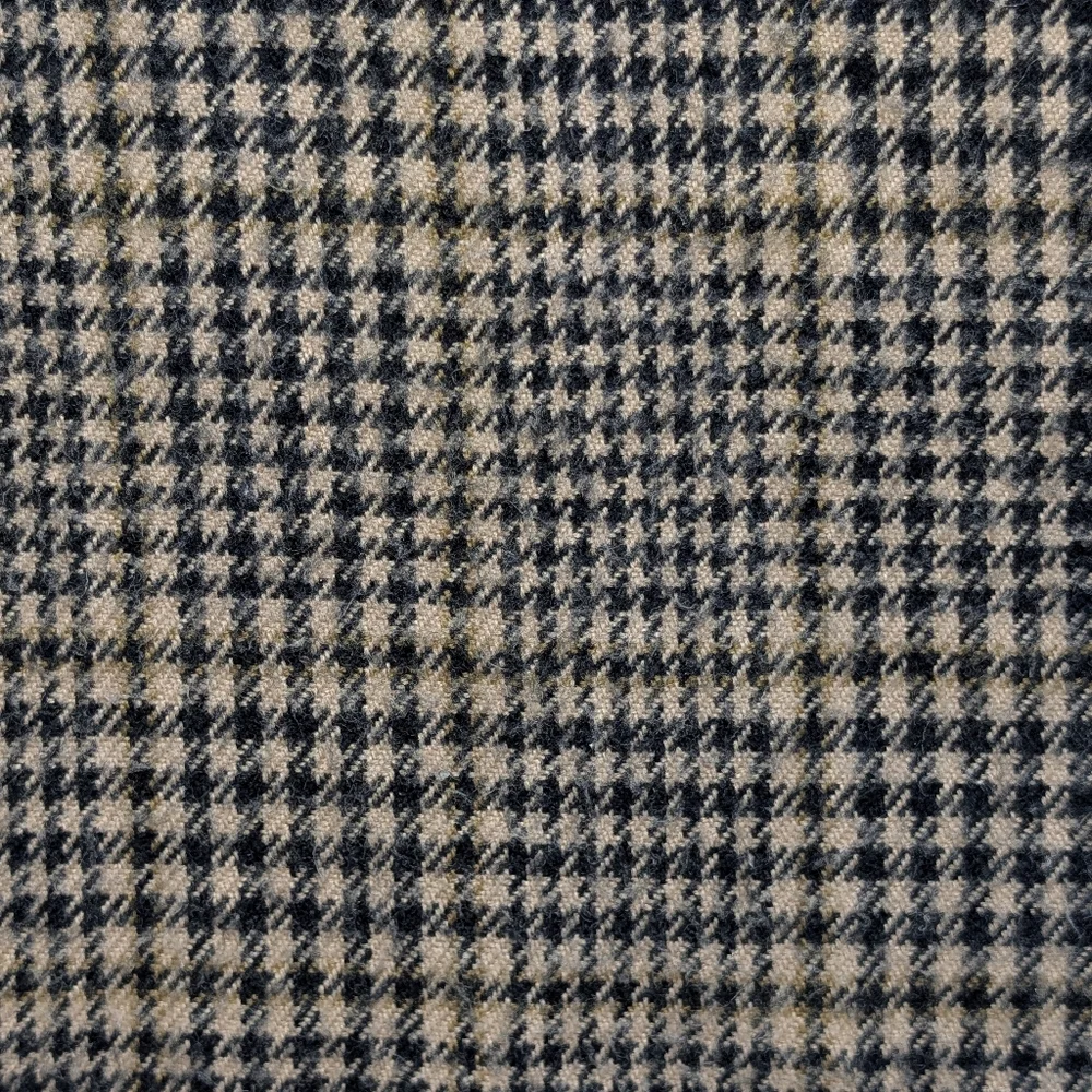 Houndstooth Cashmere Scarf Black and Tan Made In England Unisex Natural Fibers